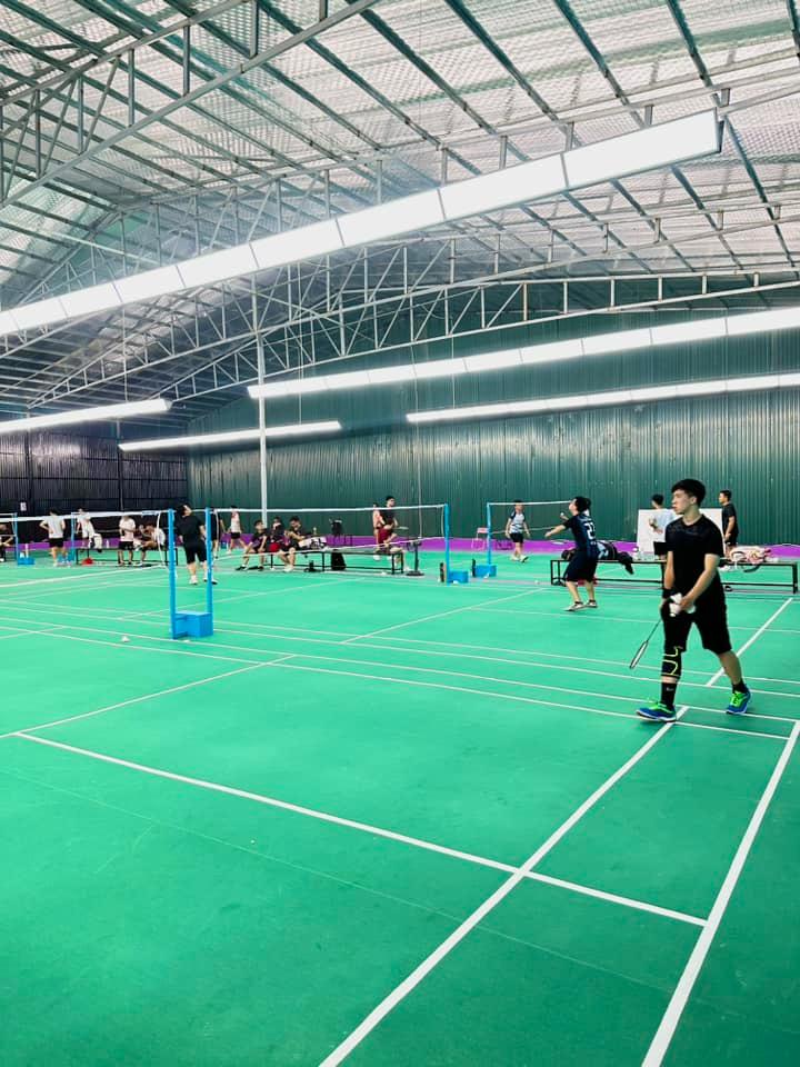 Sân Cầu Lông Việt Anh Badminton