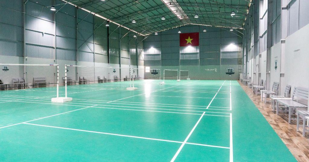 Sân Cầu Lông Vườn Chú Tuyên