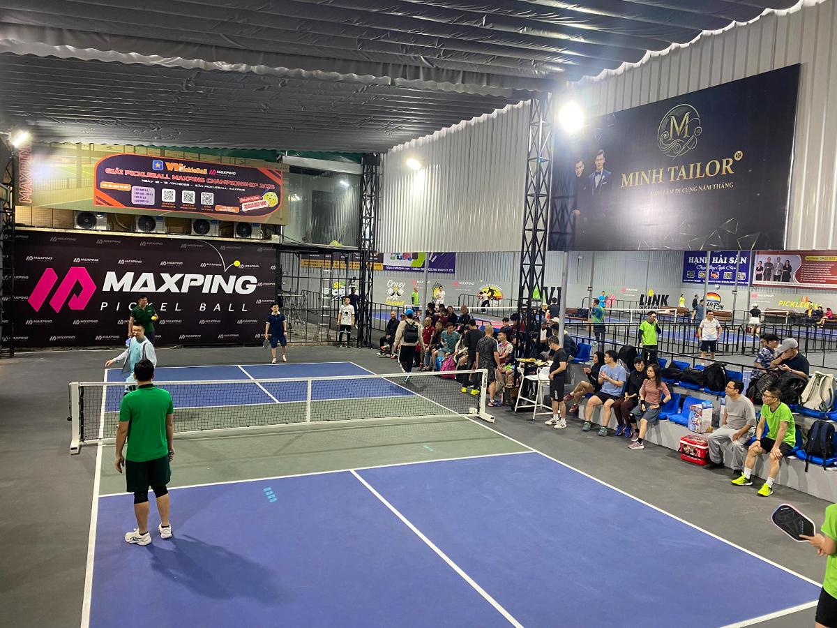 Sân Pickleball và Cầu Lông Maxping