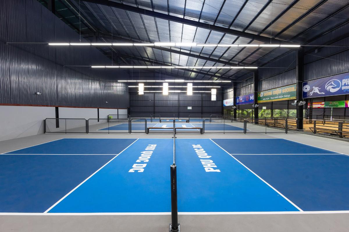 Sân Pickleball & Cầu lông Phú Quốc Dynamics Center
