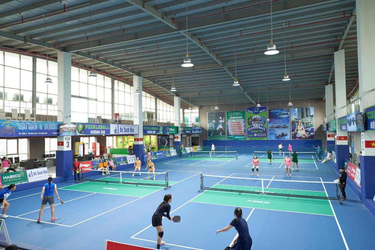 Sân Pickleball Hoàng Gia